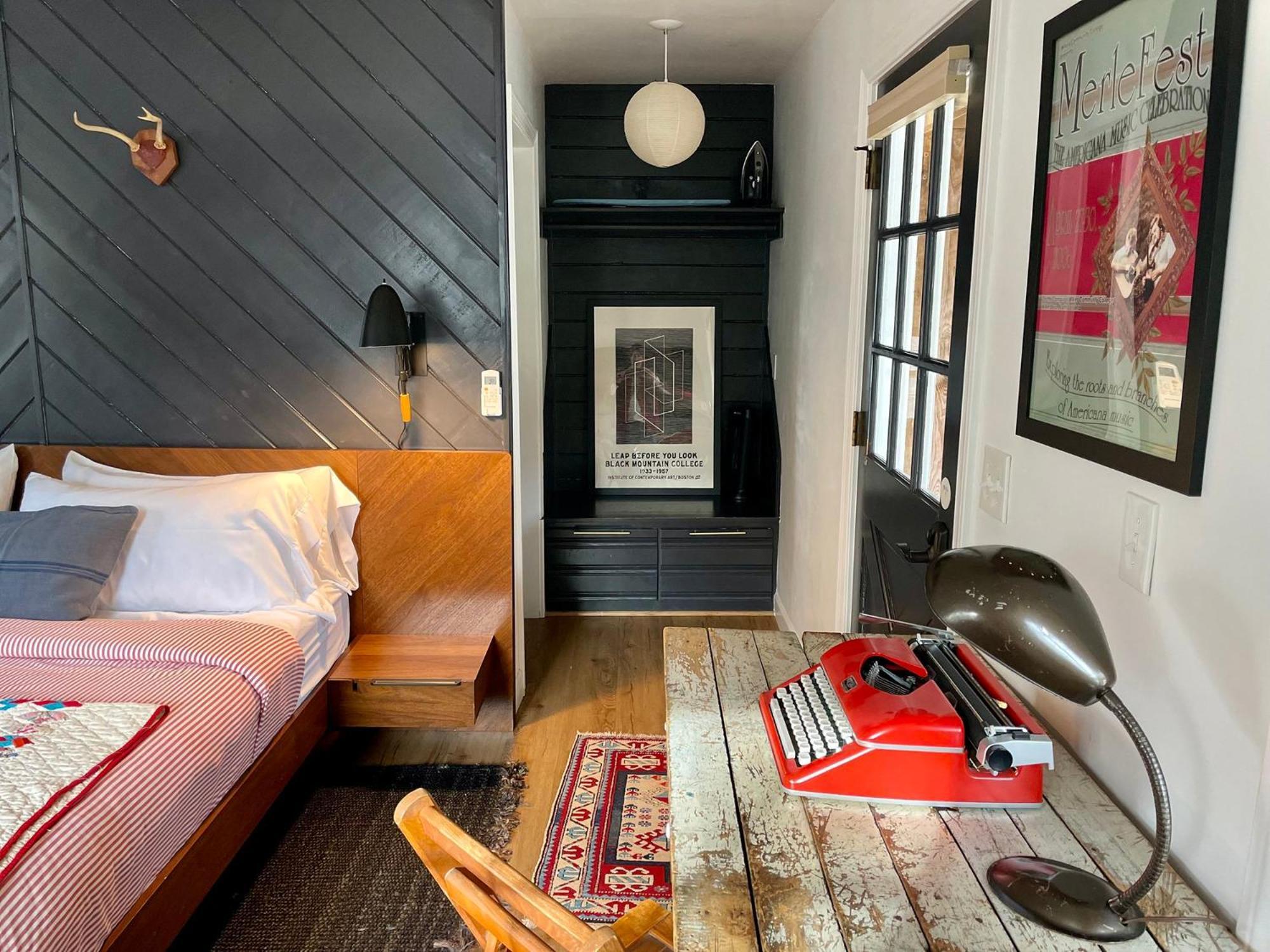 Outpost Inn Highlands Zewnętrze zdjęcie