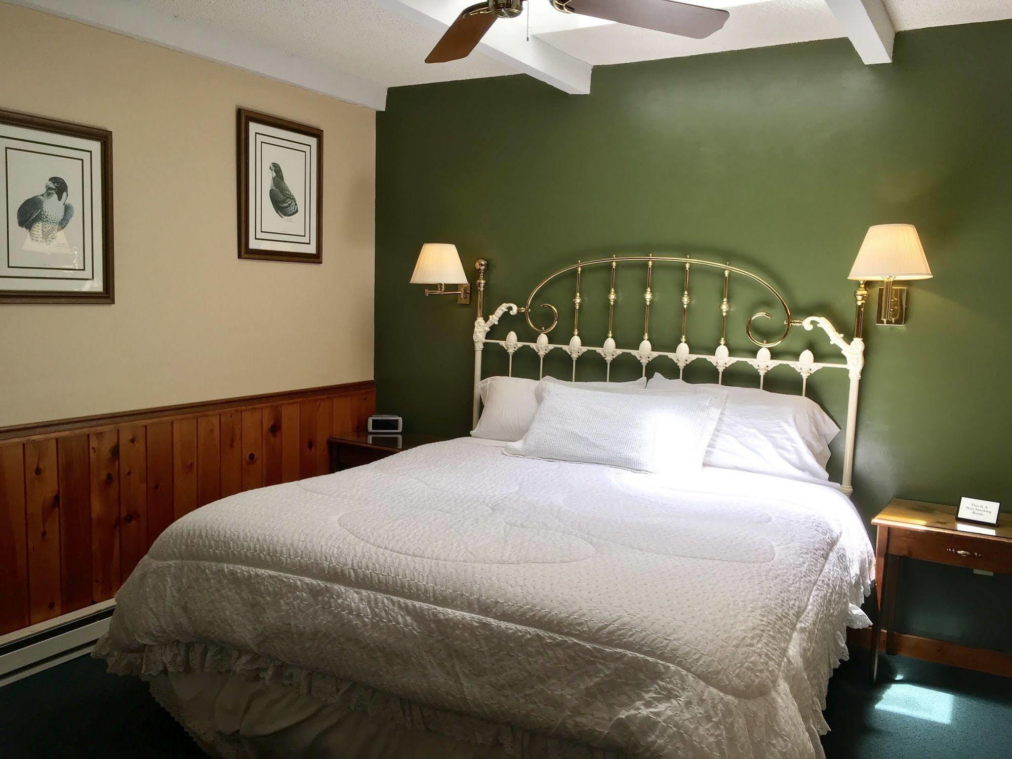 Outpost Inn Highlands Zewnętrze zdjęcie