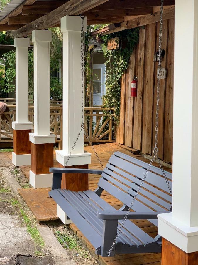Outpost Inn Highlands Zewnętrze zdjęcie